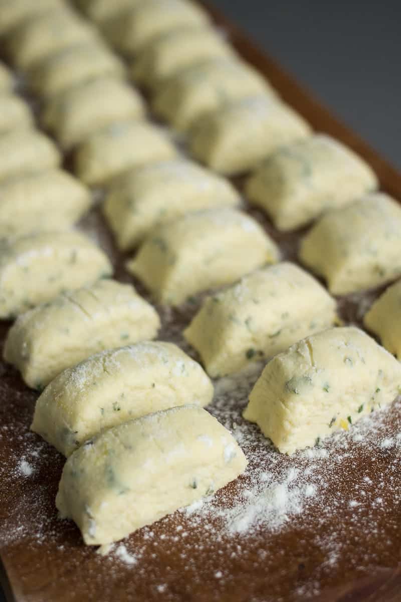 Ricotta-Gnocci nach Donna Hay mit Petersilie und Zitronenzesten | SOAP|KITCHEN|STYLE